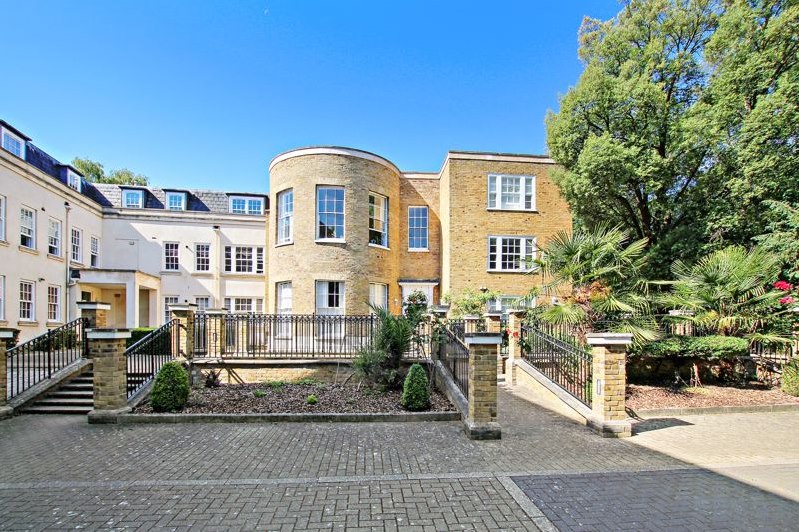 Church Walk, Wilmington, DA2 7EX